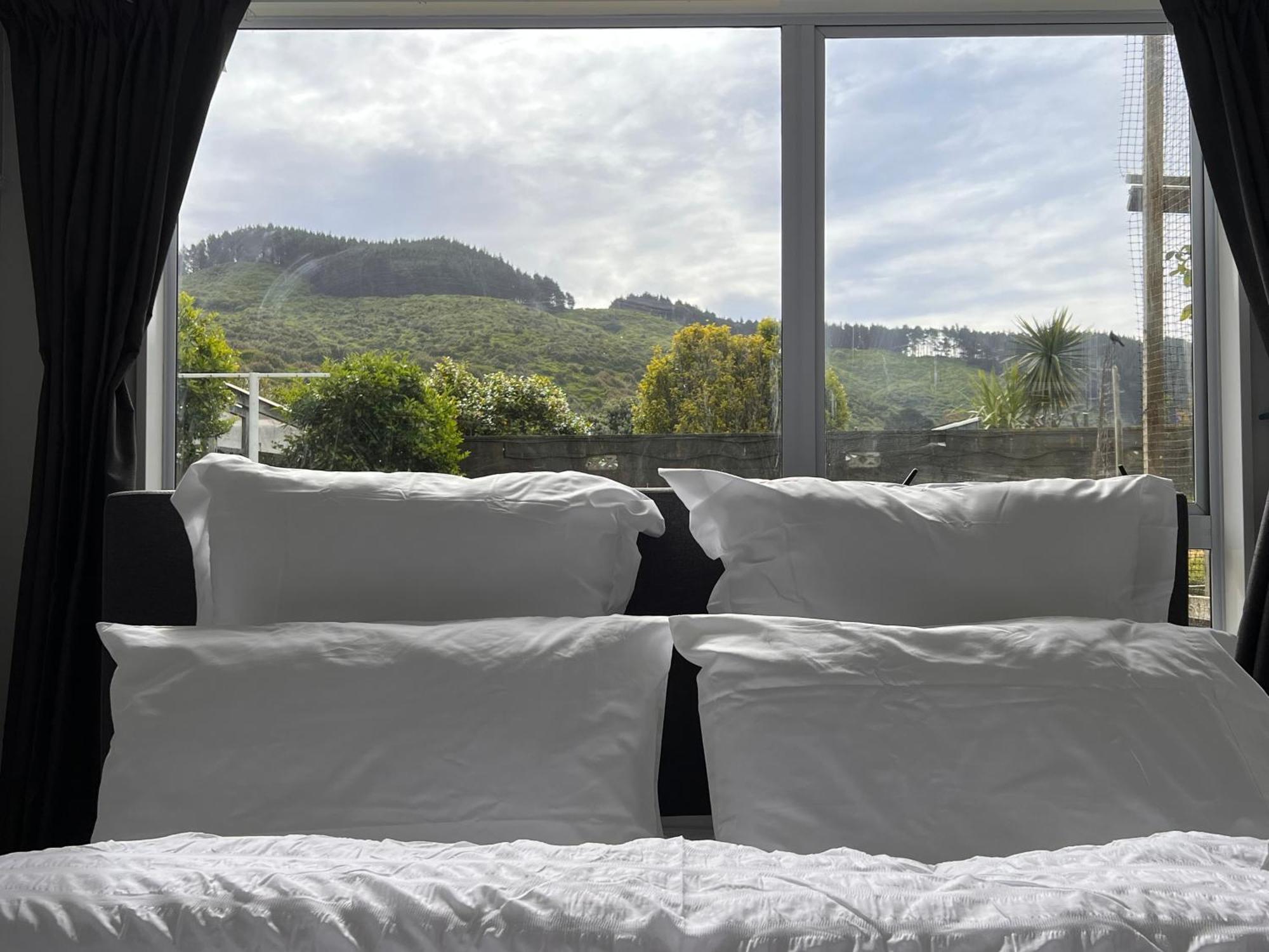 Hill View Abode Tawa Apartment Wellington Exterior photo